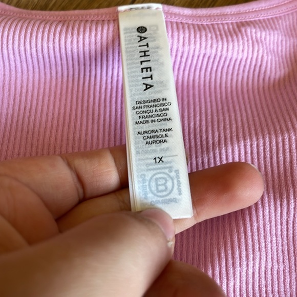 Athleta Aurora tank camisole lilac workout tank 1X - Picture 3 of 4